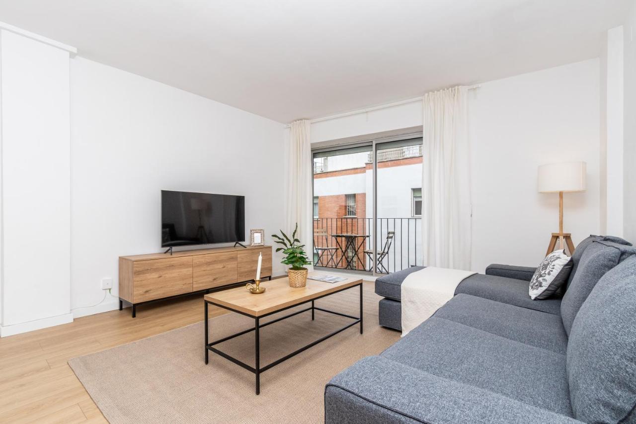 Exclusive Apartments Barcelona 4 Personas Torrella Тераса Екстериор снимка
